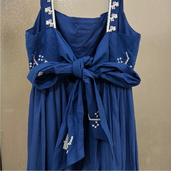 Farm Rio Navy Macaw Embroidered Maxi Dress Navy blue - Picture 6 of 16